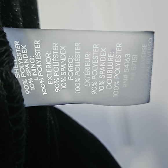 Tiss the season to show off - NWOT - Picture 7 of 8